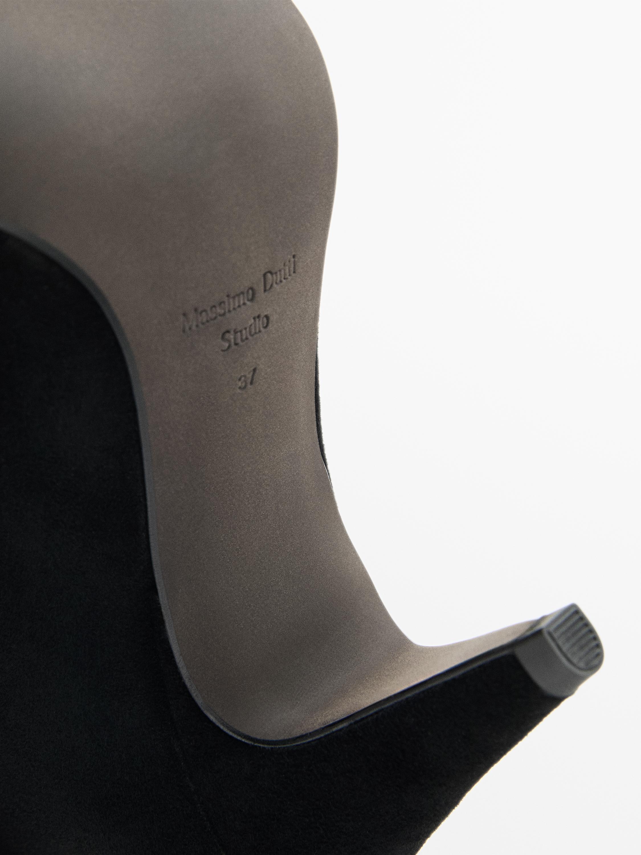 Heeled suede boots - Studio